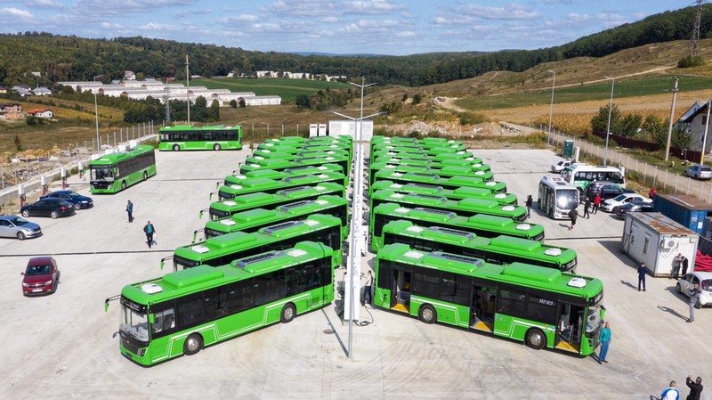 50 de autobuze electrice pentru 9 localități din Zona Urbană Funcțională  Suceava, proiect de peste 23 milioane de euro depus de Primăria Suceava |  SmartPress Suceava 50 de autobuze electrice pentru 9
