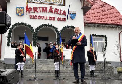 Ziua Națională, sărbătorită cum se cuvine în orașul Vicovu de Sus